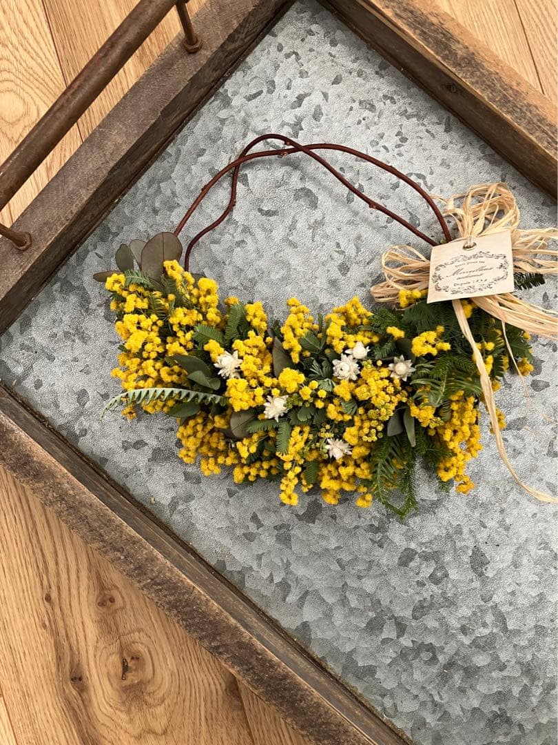 ミモザとグリーンのハーフリース☆ドライフラワーリース
