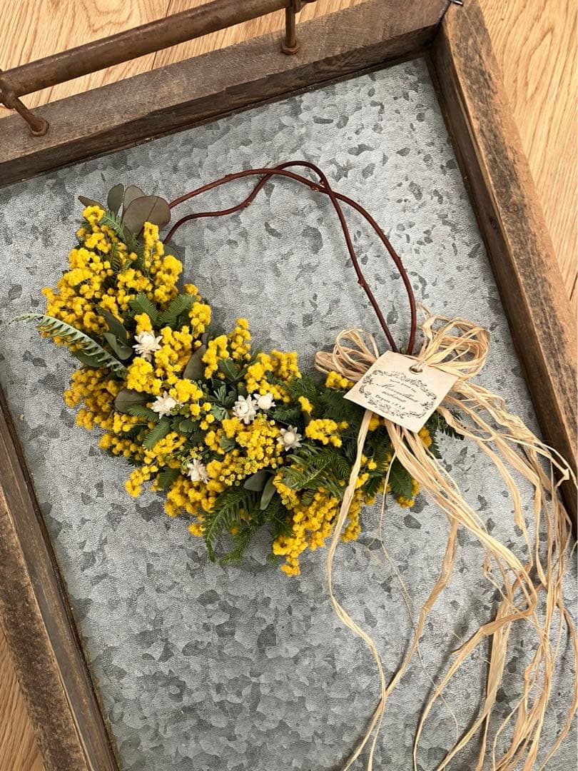 ミモザとグリーンのハーフリース☆ドライフラワーリース