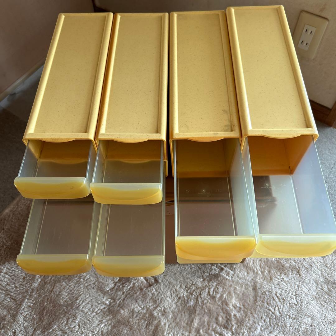 Tupperware マルチオーガナイザー 2段引き出し　扉付き 1個