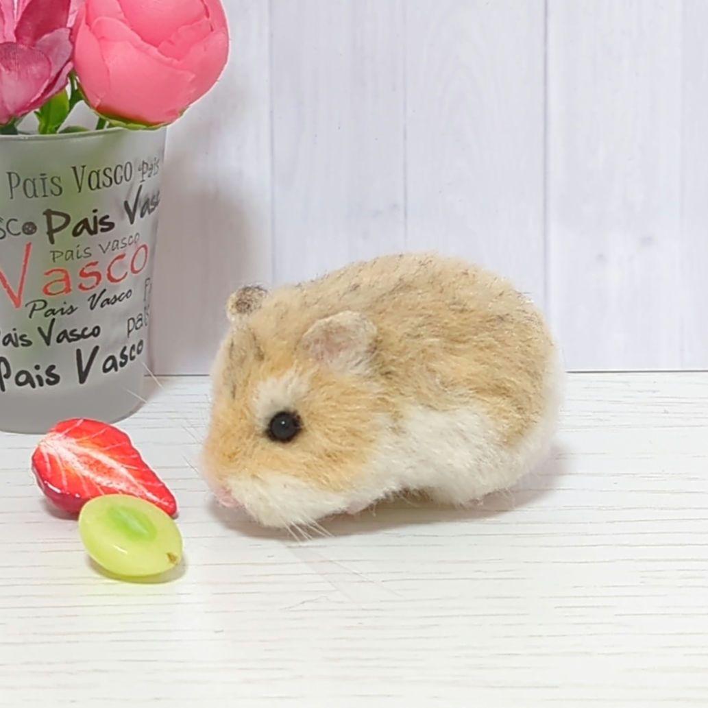 388 熊 ハムスター 羊毛フェルト