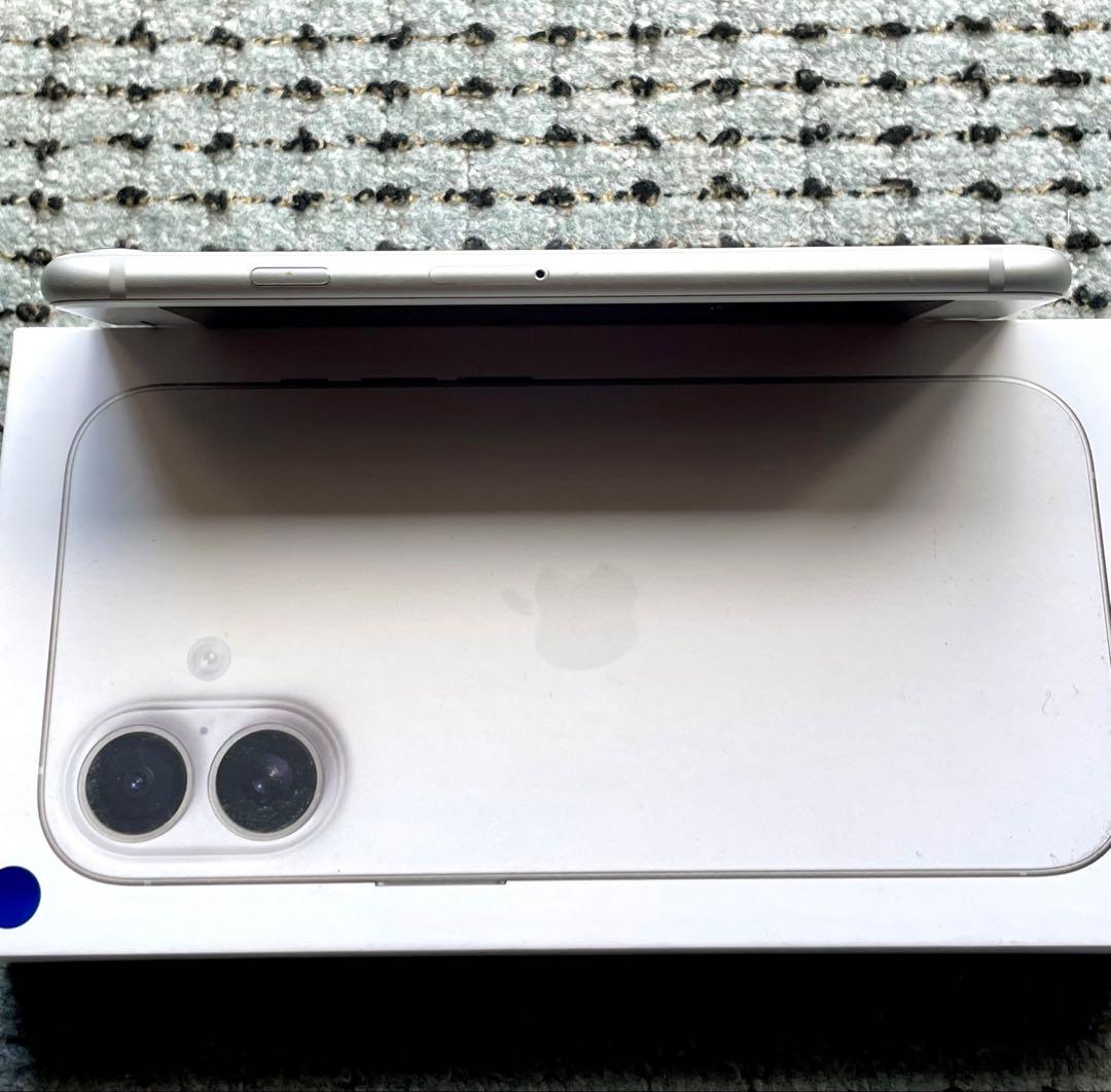 iPhone8 256GBシルバー 美品