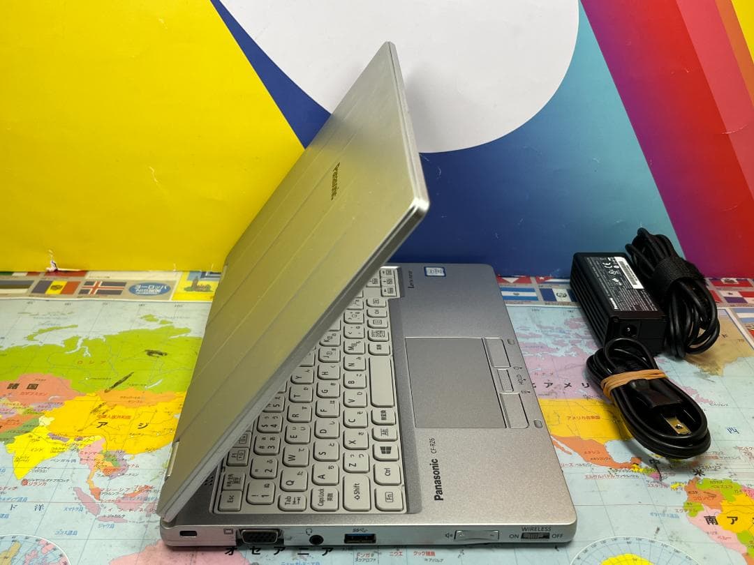 パナソニック CF-RZ6 LTE 2in1 10.1型 タッチパネル 超軽量