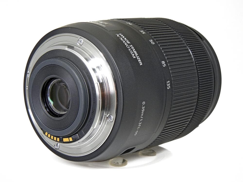 Canon EF-S 18-135mm f/3.5-5.6 USM 新同美品