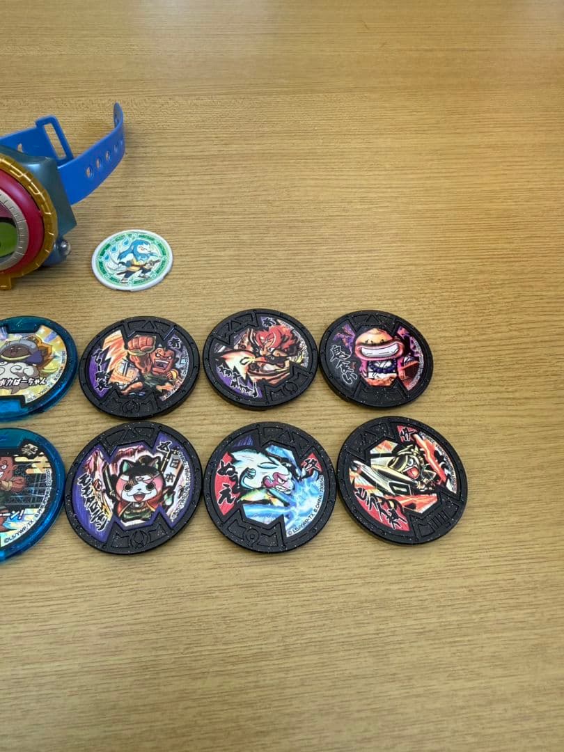 妖怪ウォッチメダル計19枚×妖怪ウォッチ腕時計