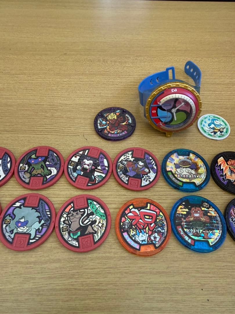妖怪ウォッチメダル計19枚×妖怪ウォッチ腕時計