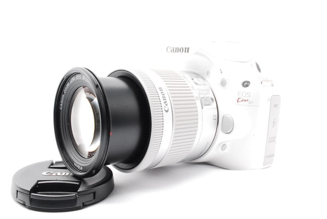 ショット数新品級✨キャノン kiss X7 ホワイト ダブルレンズセット