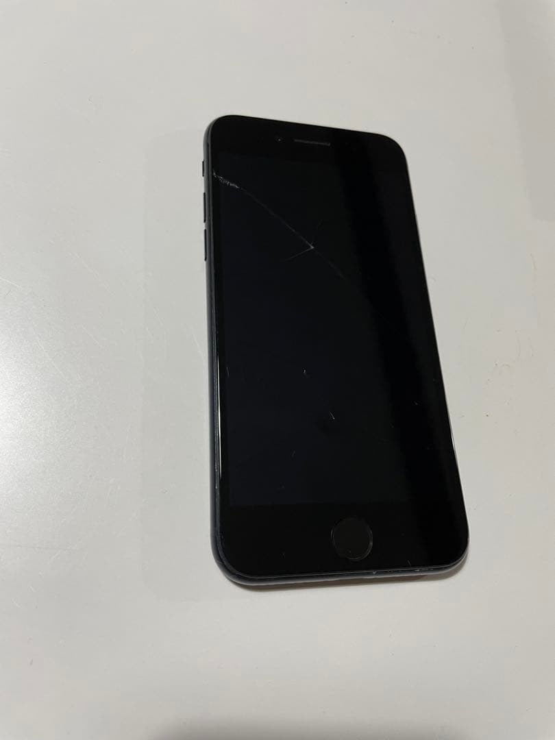 iPhone SE 第3世代 64GB ジャンク　MMYC3J/A