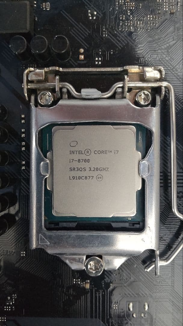 Intel Core i7‑8700＋ファン＋ASUS TUF H370‑PRO