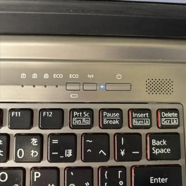 ★Windows11 最新オフィス2024 SSD　初期設定済すぐつかえます★富