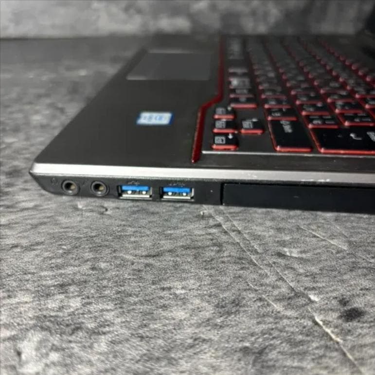 ★Windows11 最新オフィス2024 SSD　初期設定済すぐつかえます★富