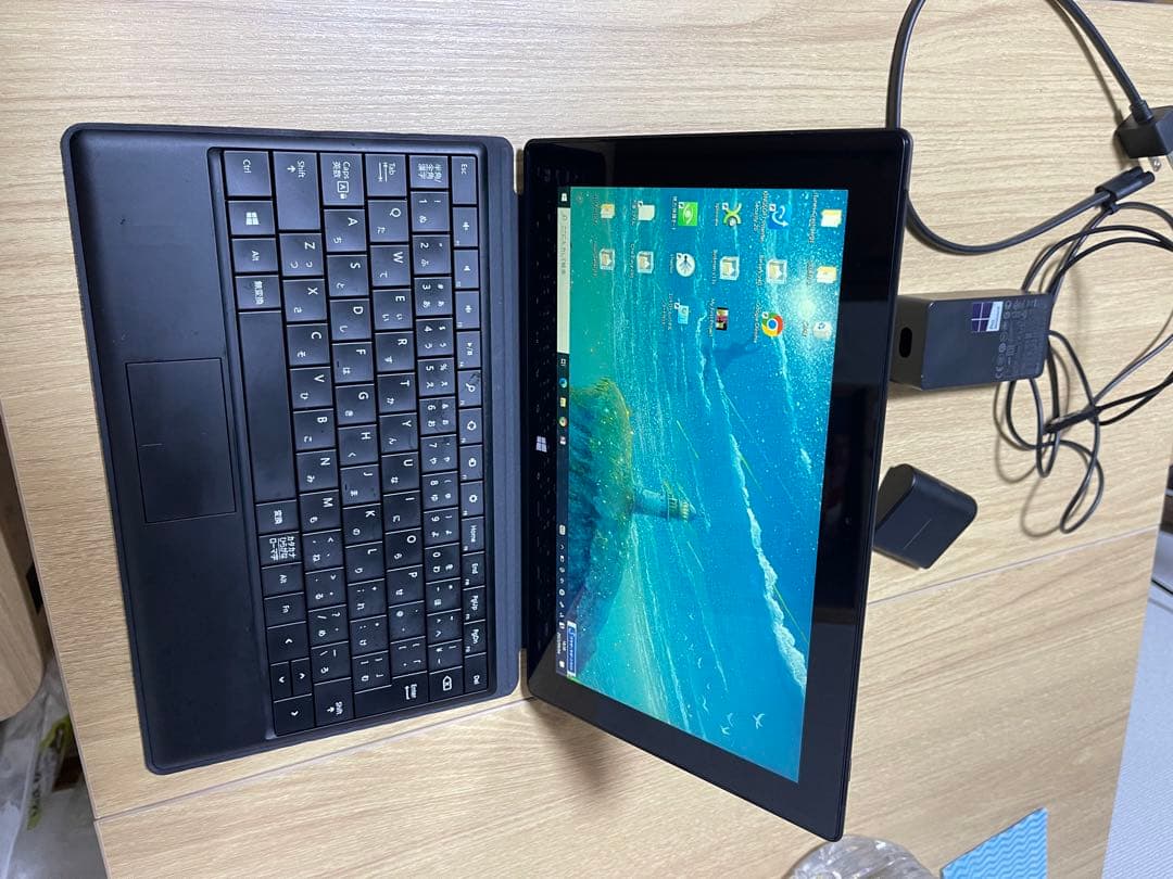 Surface model1514 Type Cover付き256GB R4GB