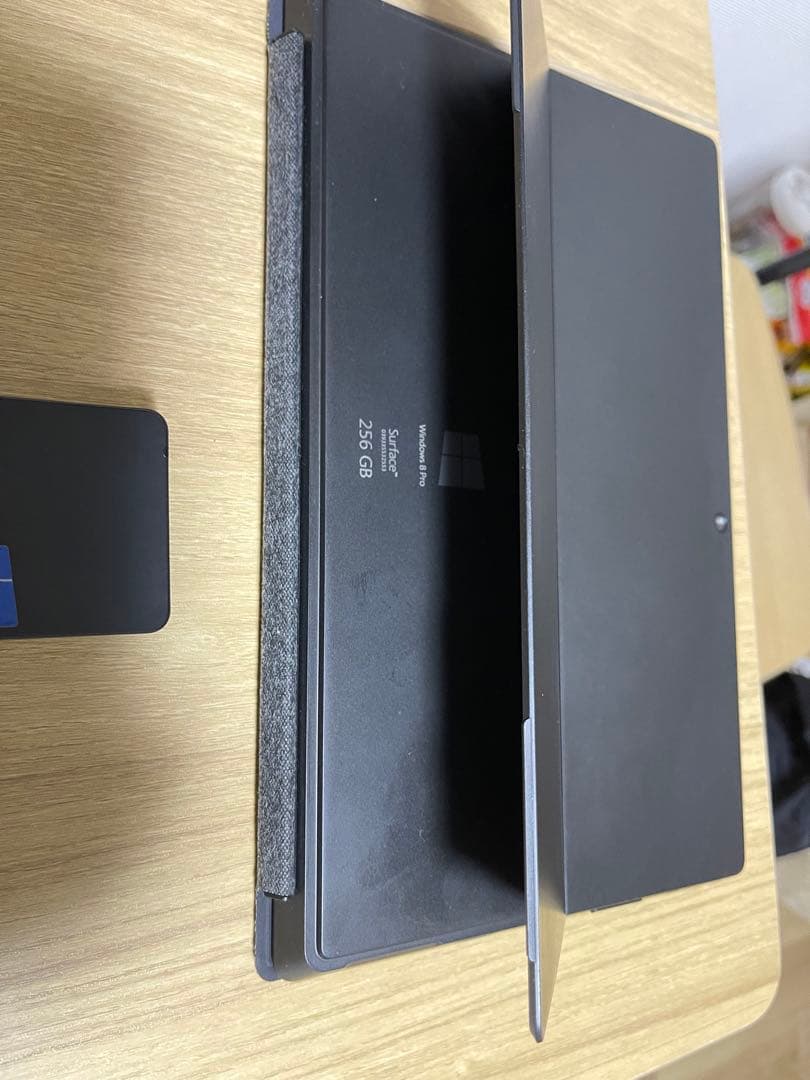 Surface model1514 Type Cover付き256GB R4GB