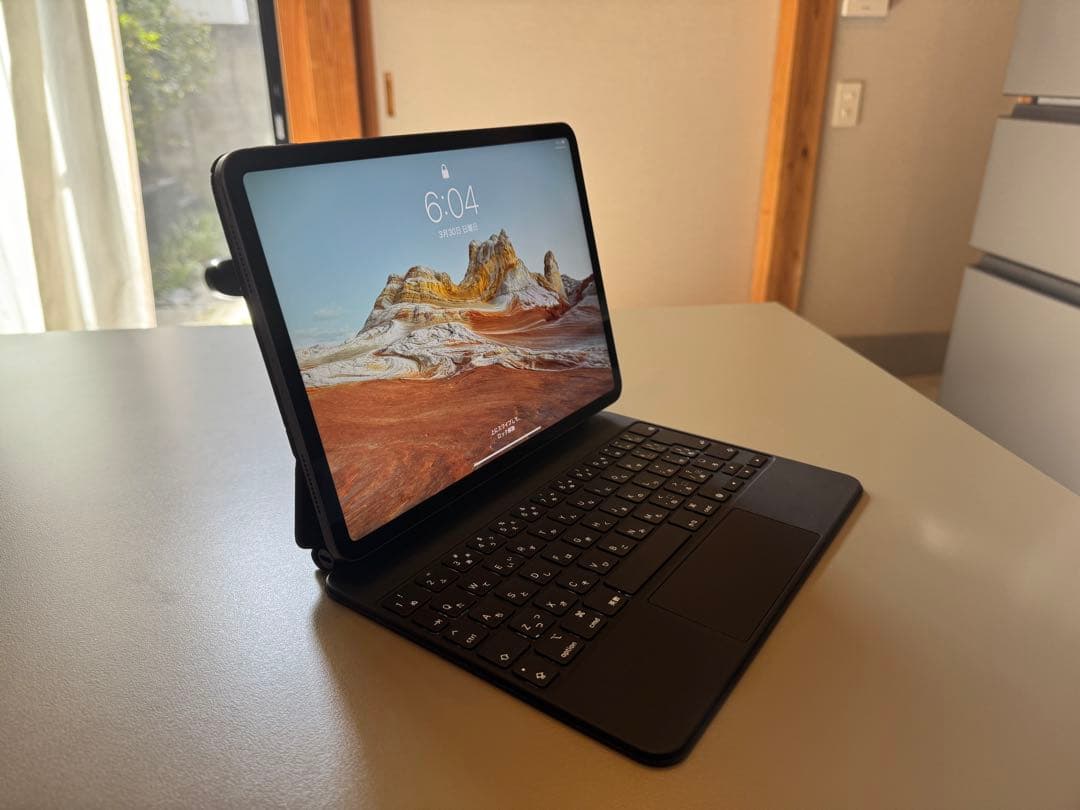iPad Pro 11インチ 第２世代 128GB Magic Keyboard