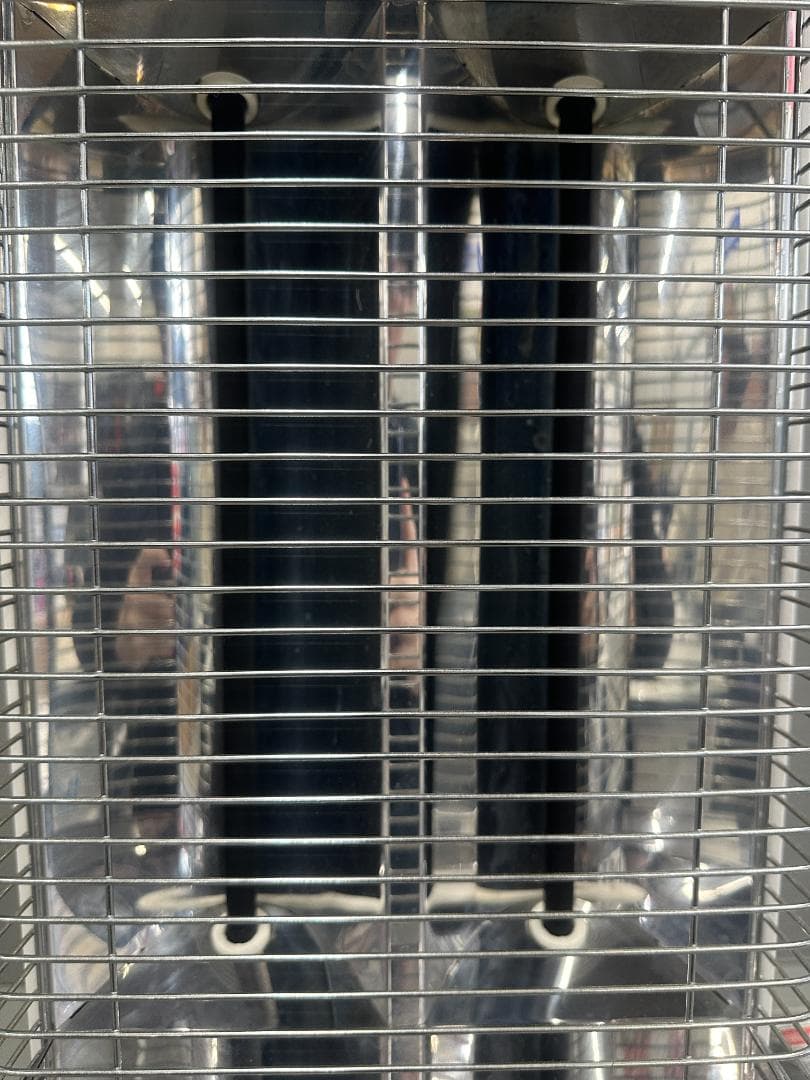 ダイキン　遠赤外線暖房機　セラムヒート　ERFT11YS-W　2021年製