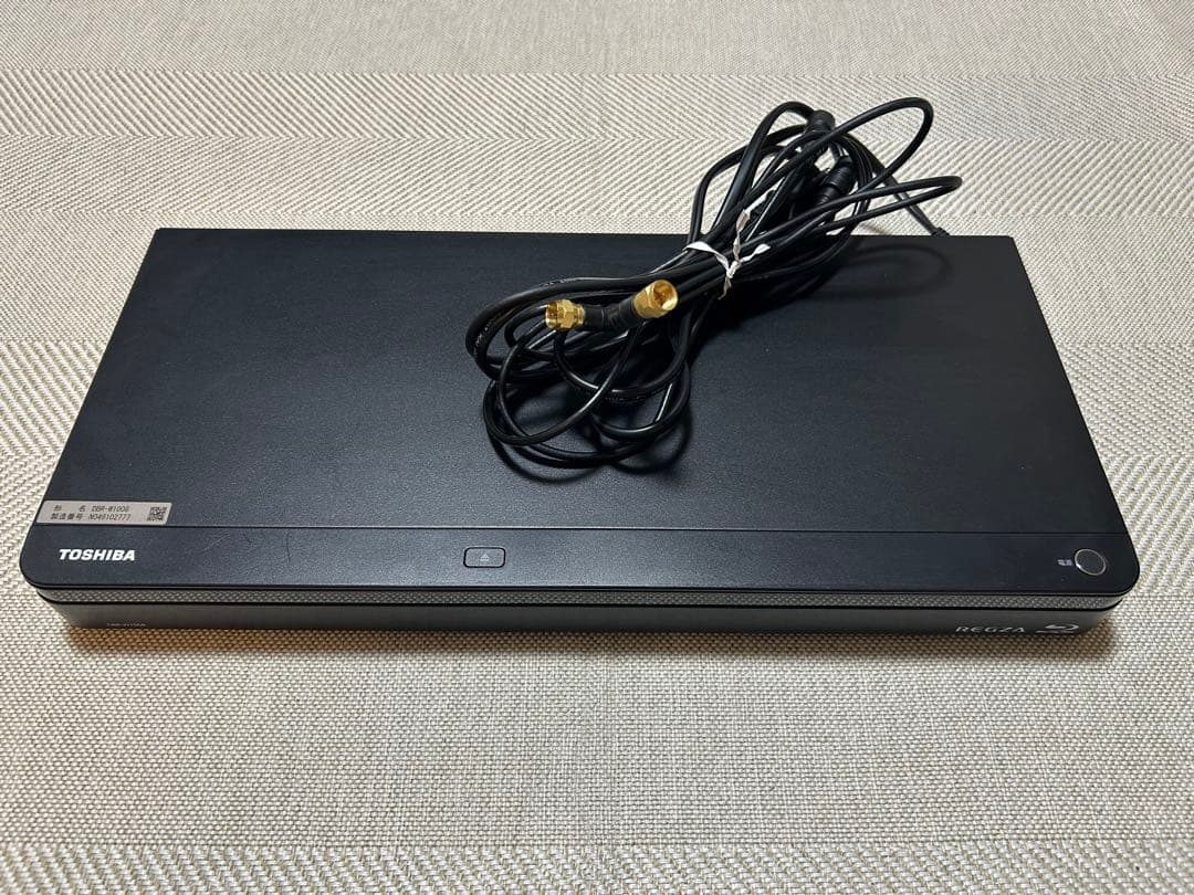 TOSHIBA（東芝） DBR-W1008 ブルーレイレコーダー