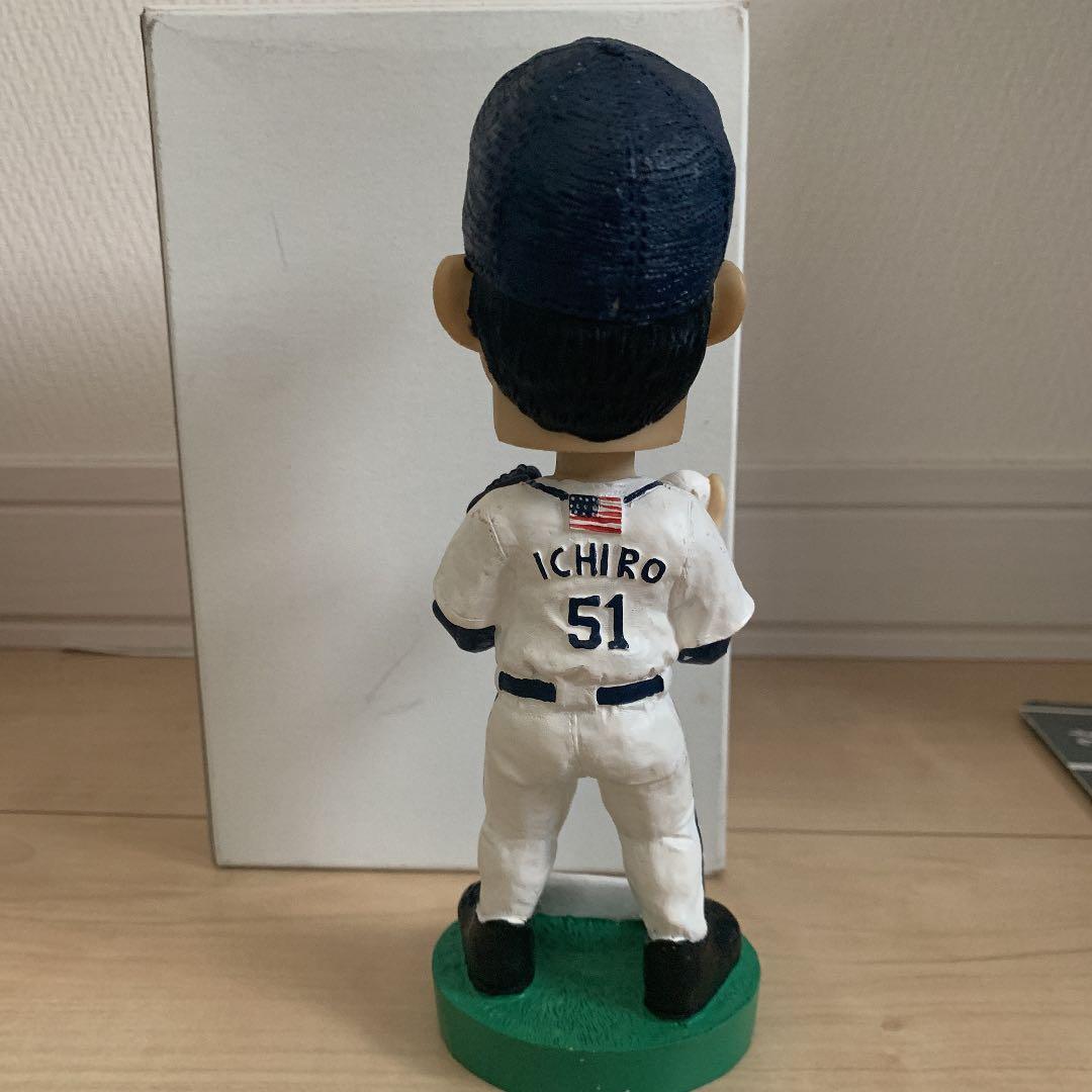 イチロー　2000体限定フィギュア　ボブルヘッド　カード付き
