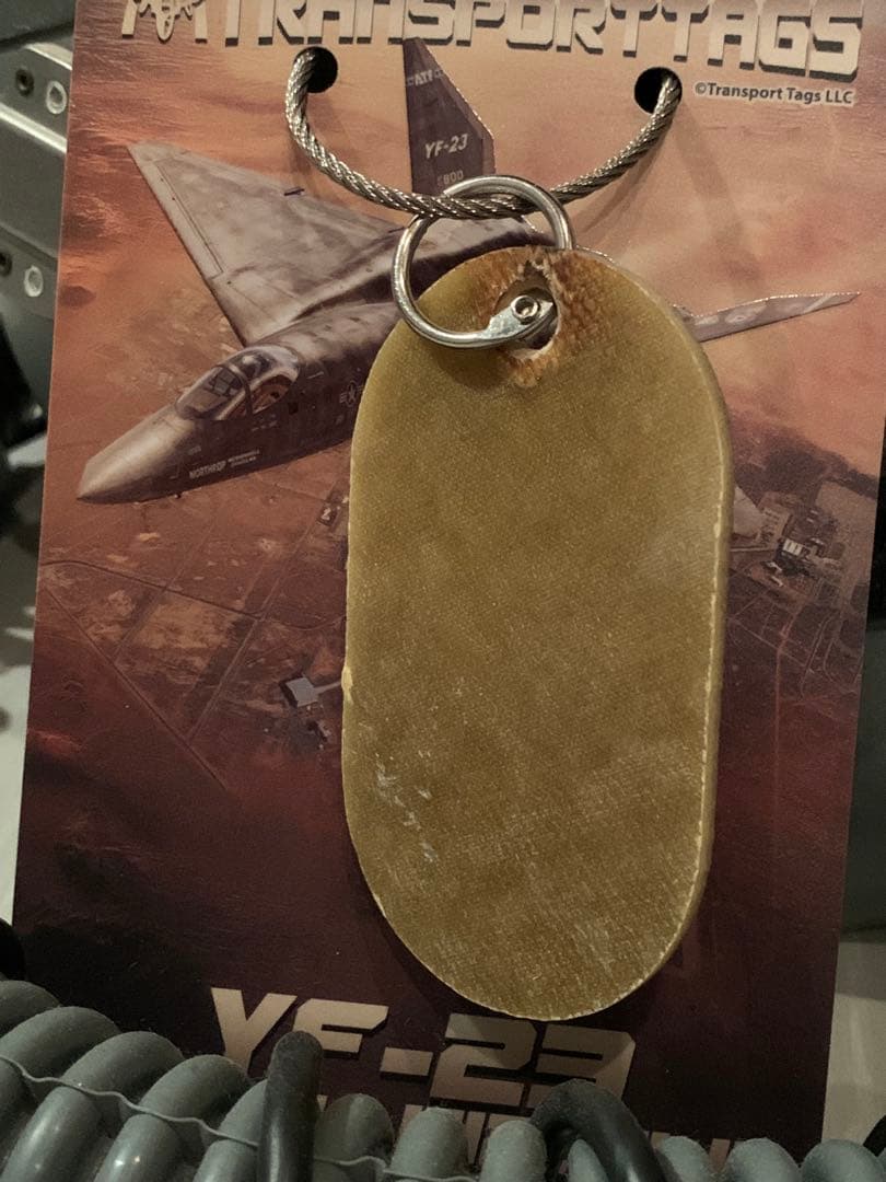 米空軍 試作 戦闘機 YF-23 ブラックウィドゥII タグ キーホルダー