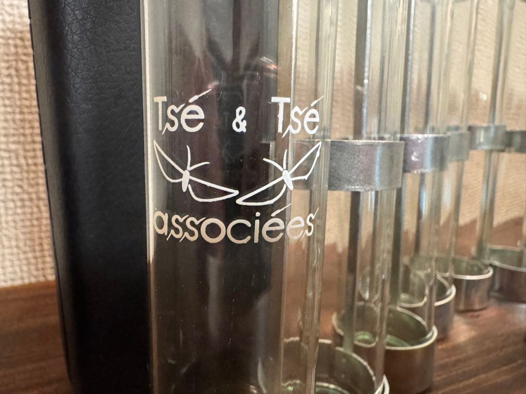 Tsé & Tsé associées 試験管型フラワーベース