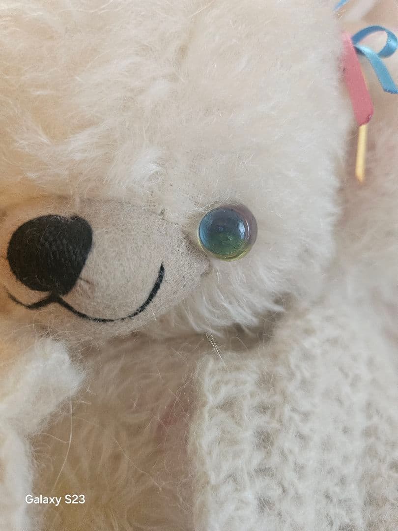 Merry Thought クリーム色チーキー約30cm