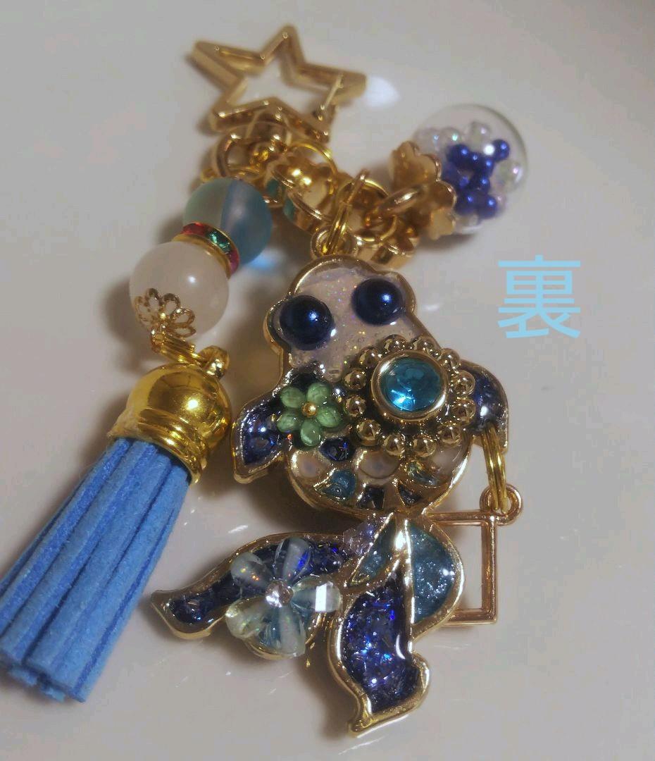 キーホルダー  レジン  ハンドメイド金魚  青  ステンドグラス風