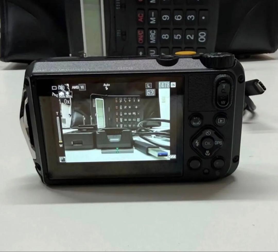 RICOH G900SE デジタルカメラ 充電器・ケーブル付き