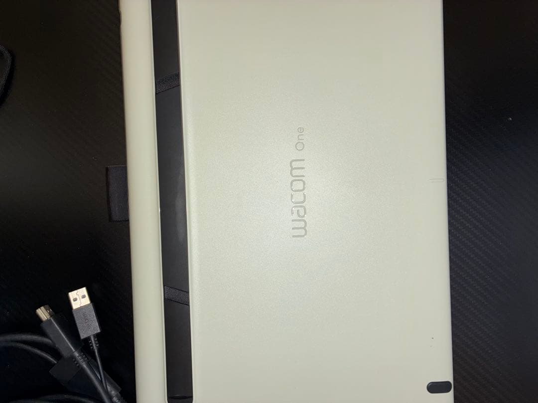 Wacom One 13 DTC133W0D 13.3インチ 液晶ペンタブレット