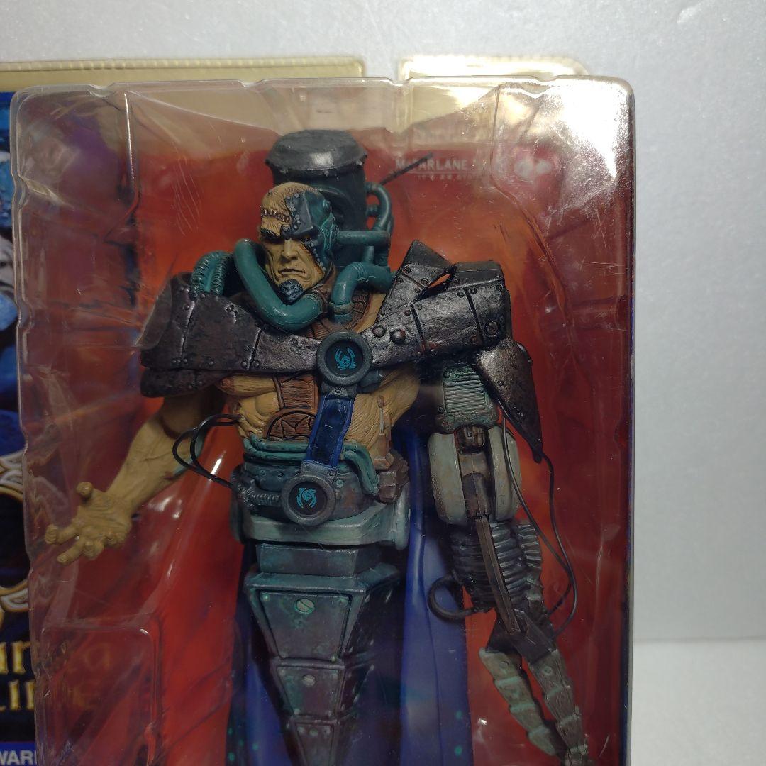 マクファーレントイズ　フィギュア　2体