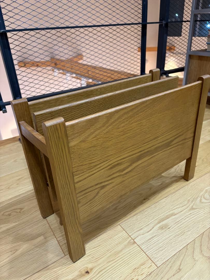 マガジンラック　美品