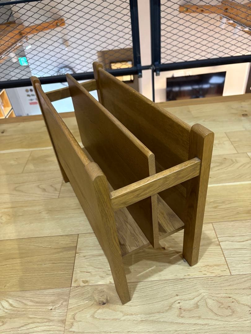 マガジンラック　美品