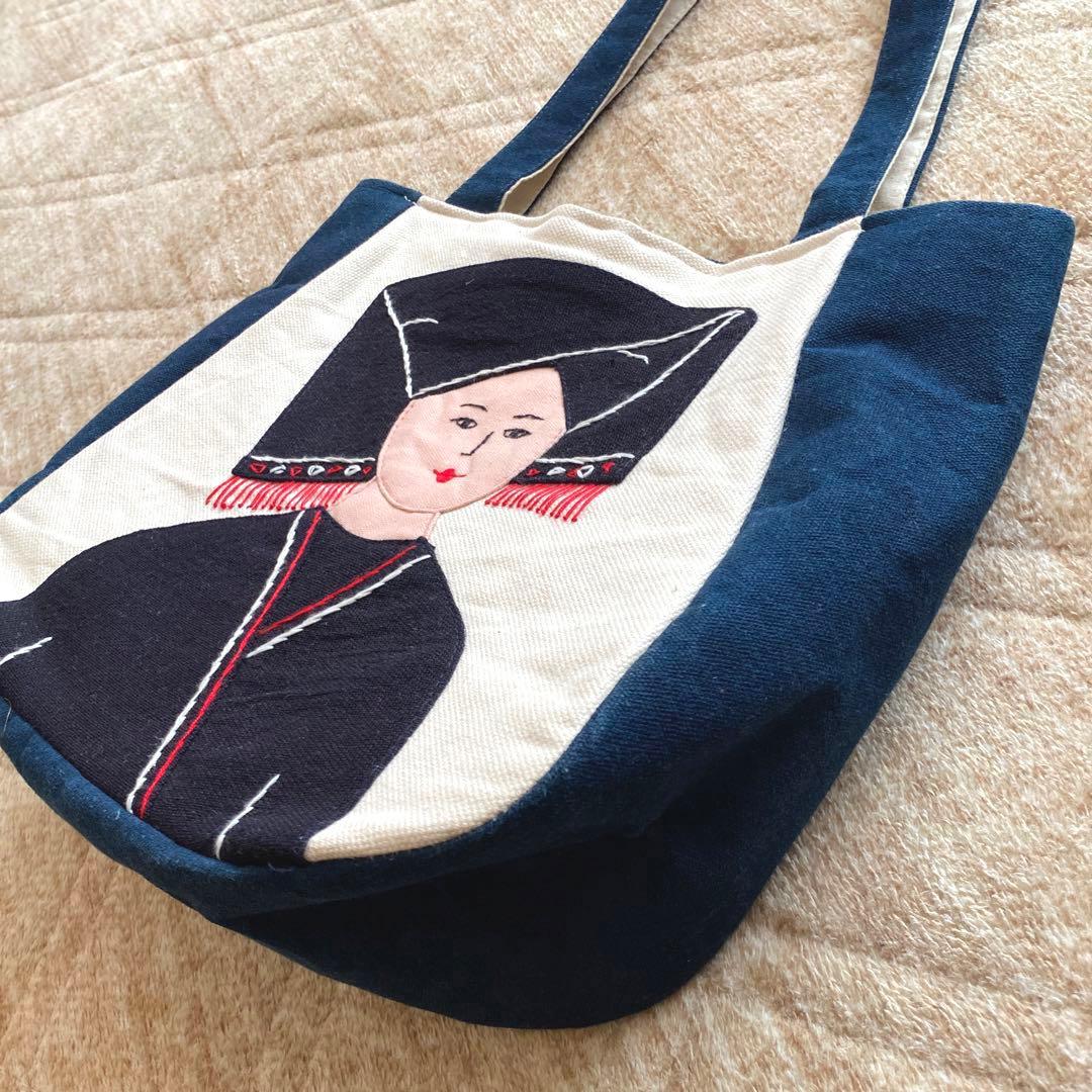 【ベトナム】トートバッグ 民族衣装 少数民族 インディゴ 刺繍 ハンドメイド