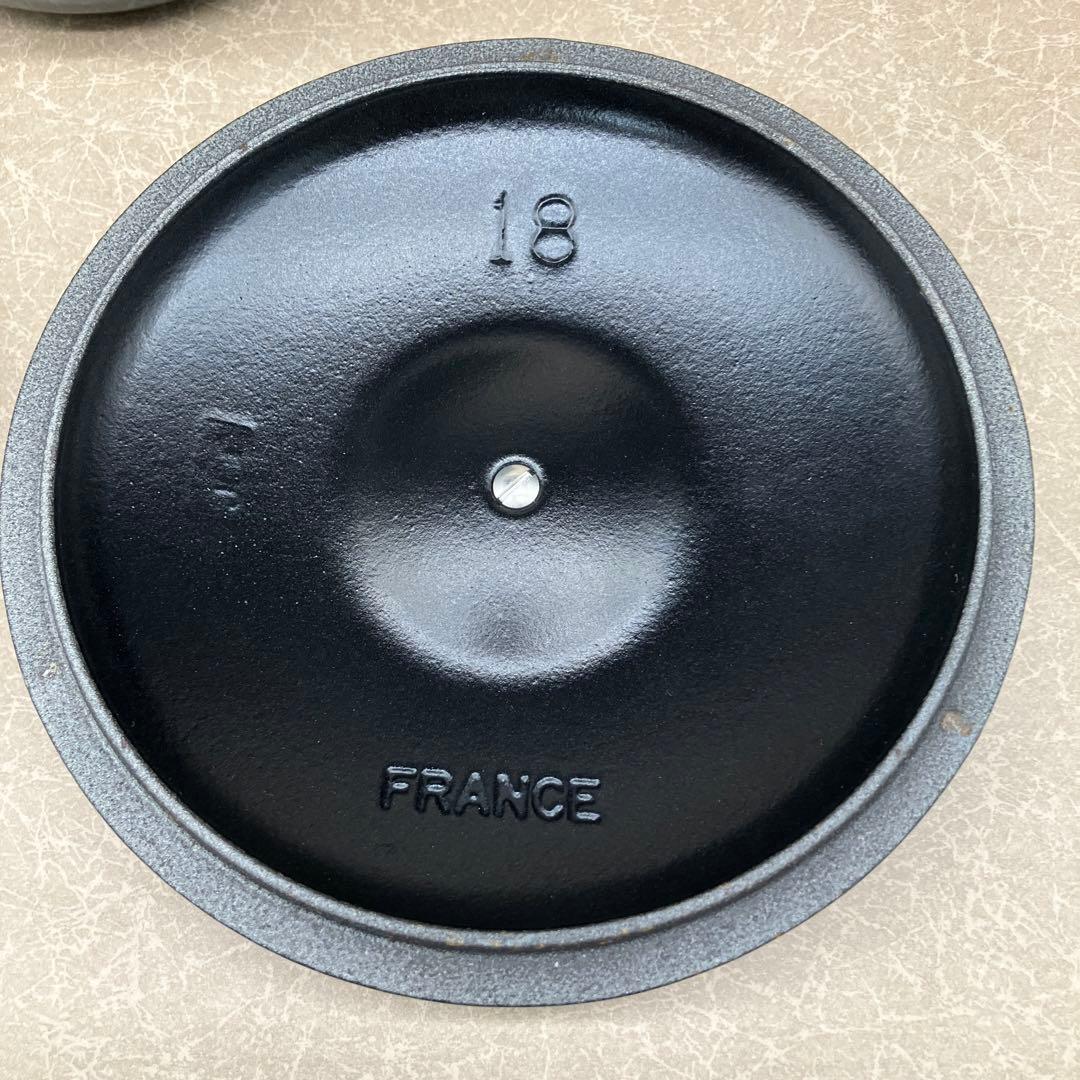 LE CREUSET ココット・エブリィ専用　インナーリッド（内フタ）蓋付きです