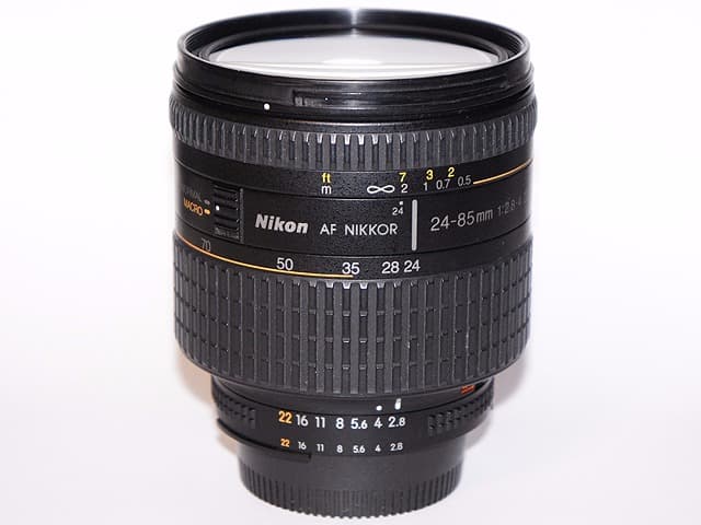 レンズ(ズーム) Nikon AF 24-85mm F2.8-4 D