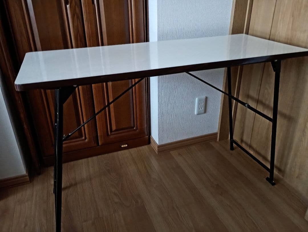 機械編み用テーブル