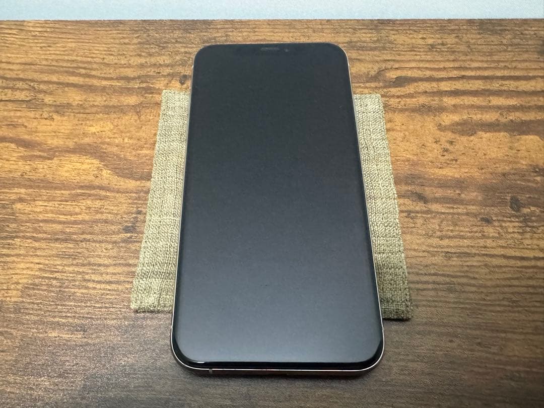 iPhone Xs シルバー 256GB