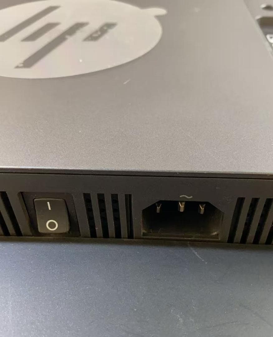 美品　HP Z27n G2 27インチ モニター Type-C　2k