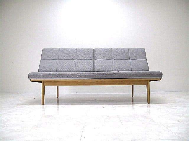 【展示品】カリモク CW6013 オーク材3人掛けソファ ロングベンチ　約28万