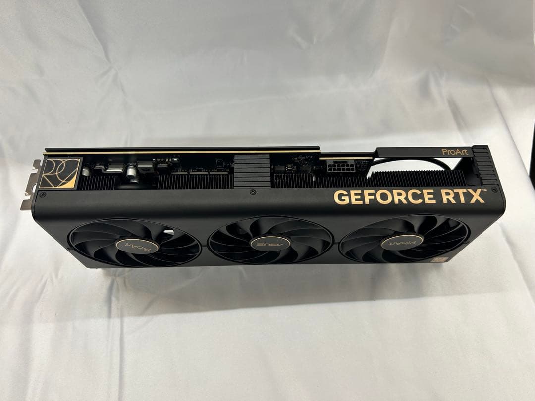 【美品】 RTX 4070 Ti Super ArtPro 【本体のみ】