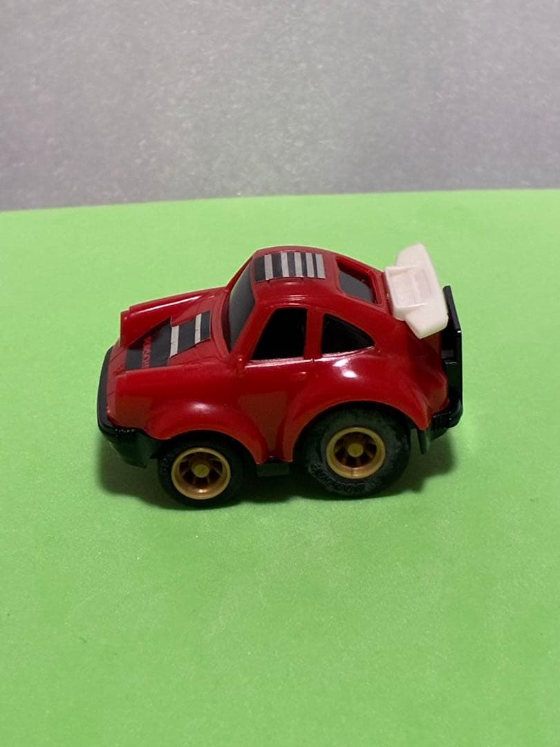 チョロQ、ポルシェ930・赤色