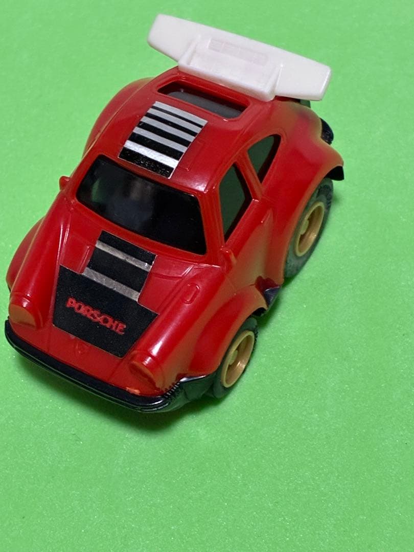 チョロQ、ポルシェ930・赤色