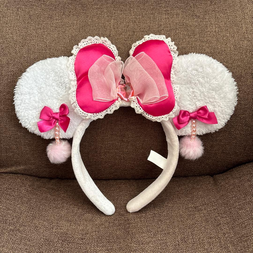 ミニーちゃん　カチューシャ リボン　イヤリング　白　USED