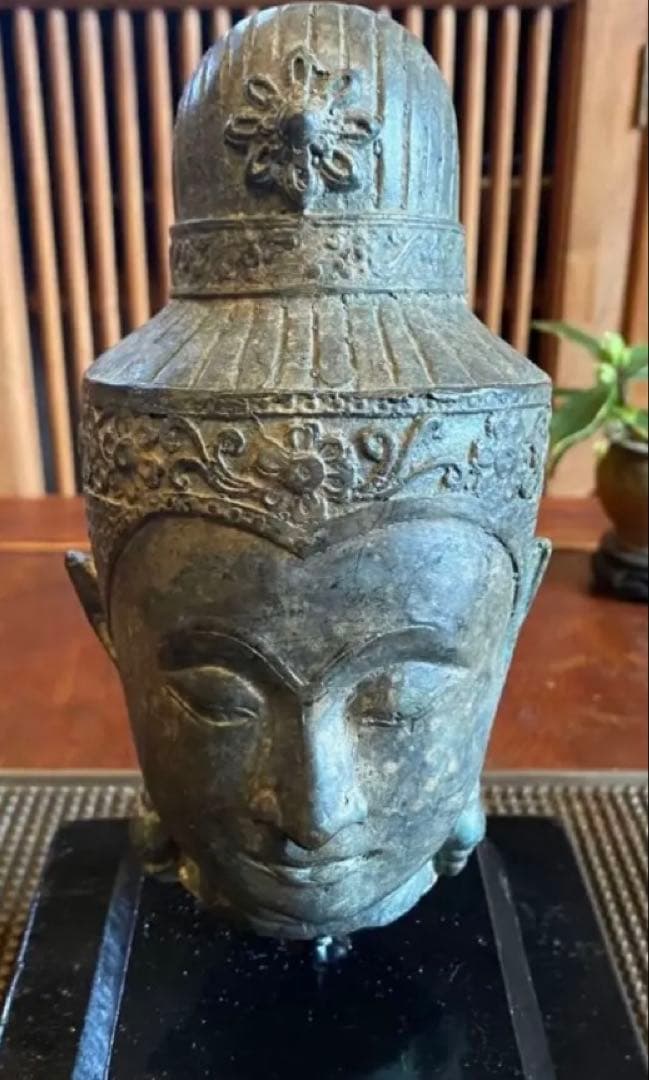 17世紀 ・タイ アユタヤ王朝・青銅製・宝冠仏頭・18.5cm鑑賞台付2点セット