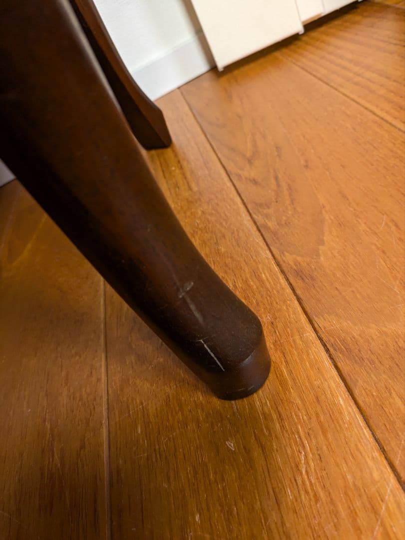 ピアノ椅子　ブラウン　茶色　猫脚　高さ調節