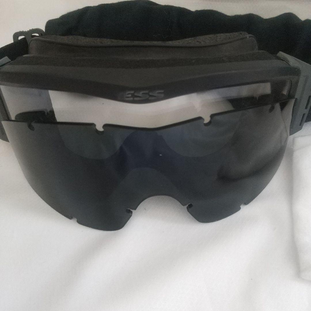 非売 アメリカ製 ESS プロファイルNVG ゴーグル 迷彩ユーティリティポーチ