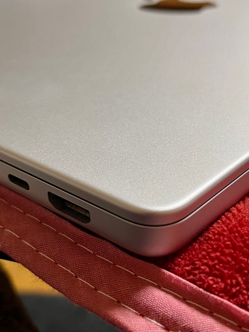 Apple MacBook Pro シルバー 日本語キーボード