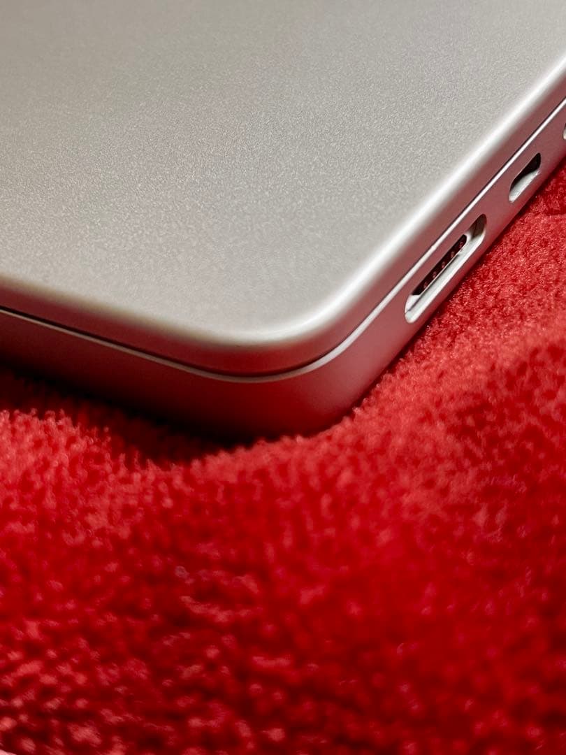 Apple MacBook Pro シルバー 日本語キーボード