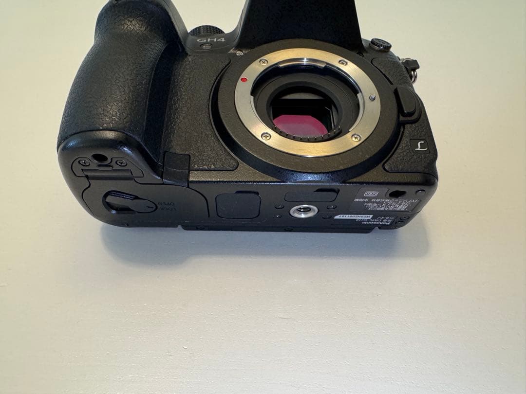 Panasonic LUMIX DMC-GH4 ボディのみ