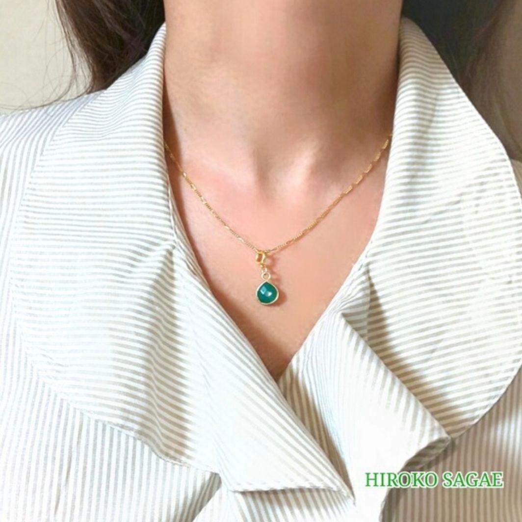 宝石質 チャーム付 フローライト マラカイト お洒落 パワーストーンブレスレット