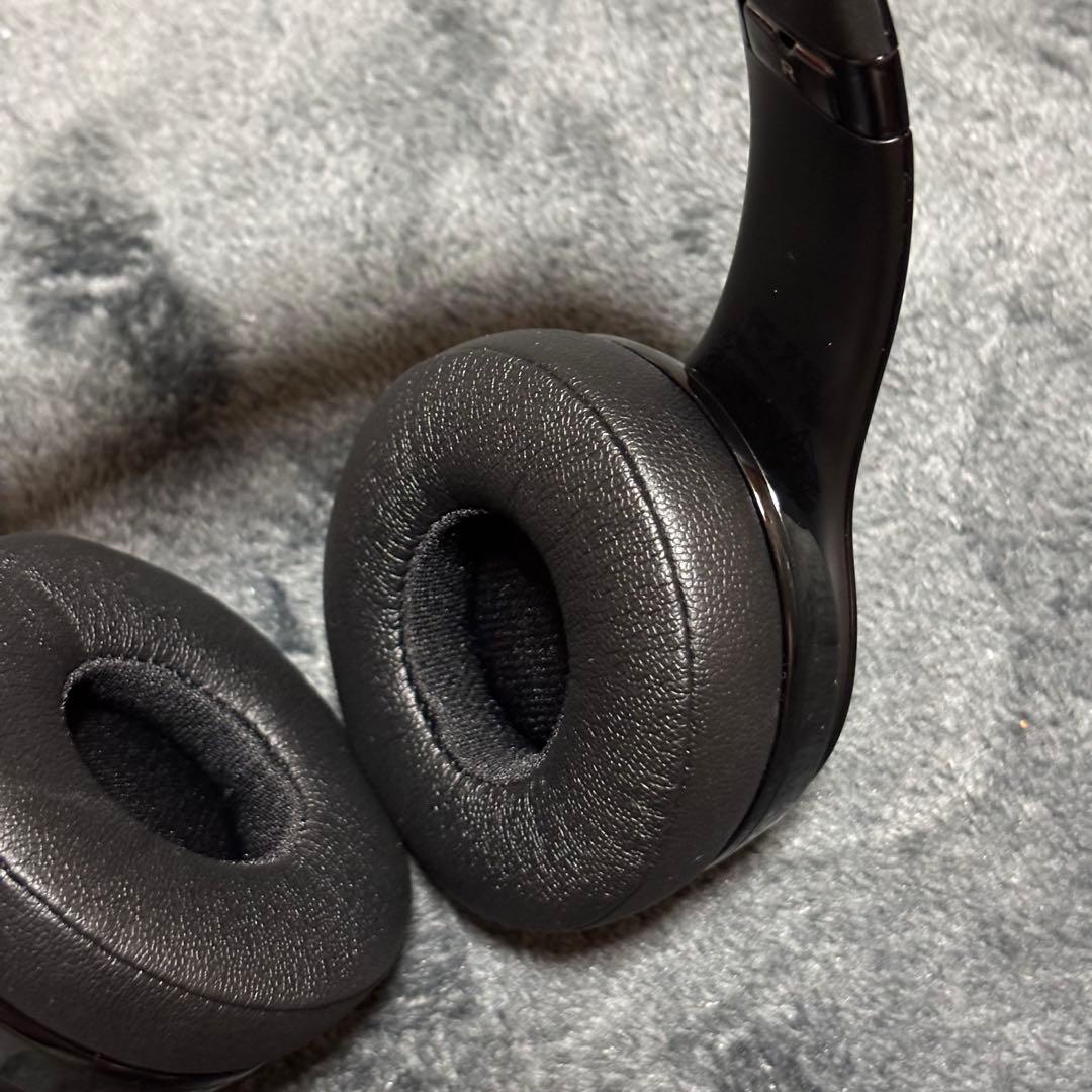 beats solo3 wireless グロスブラック