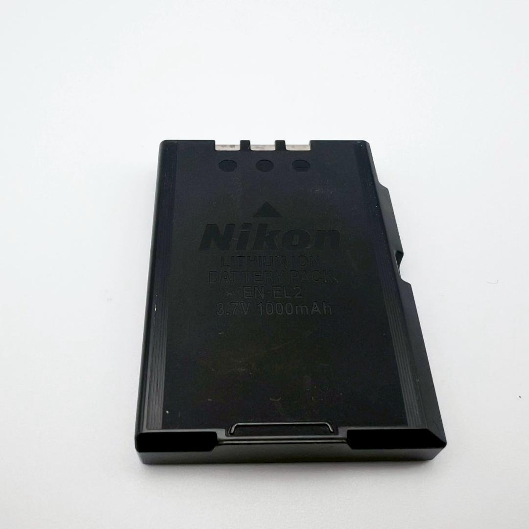 【完動品】Nikon COOLPIX 2500 コンデジ シルバー 動作確認済