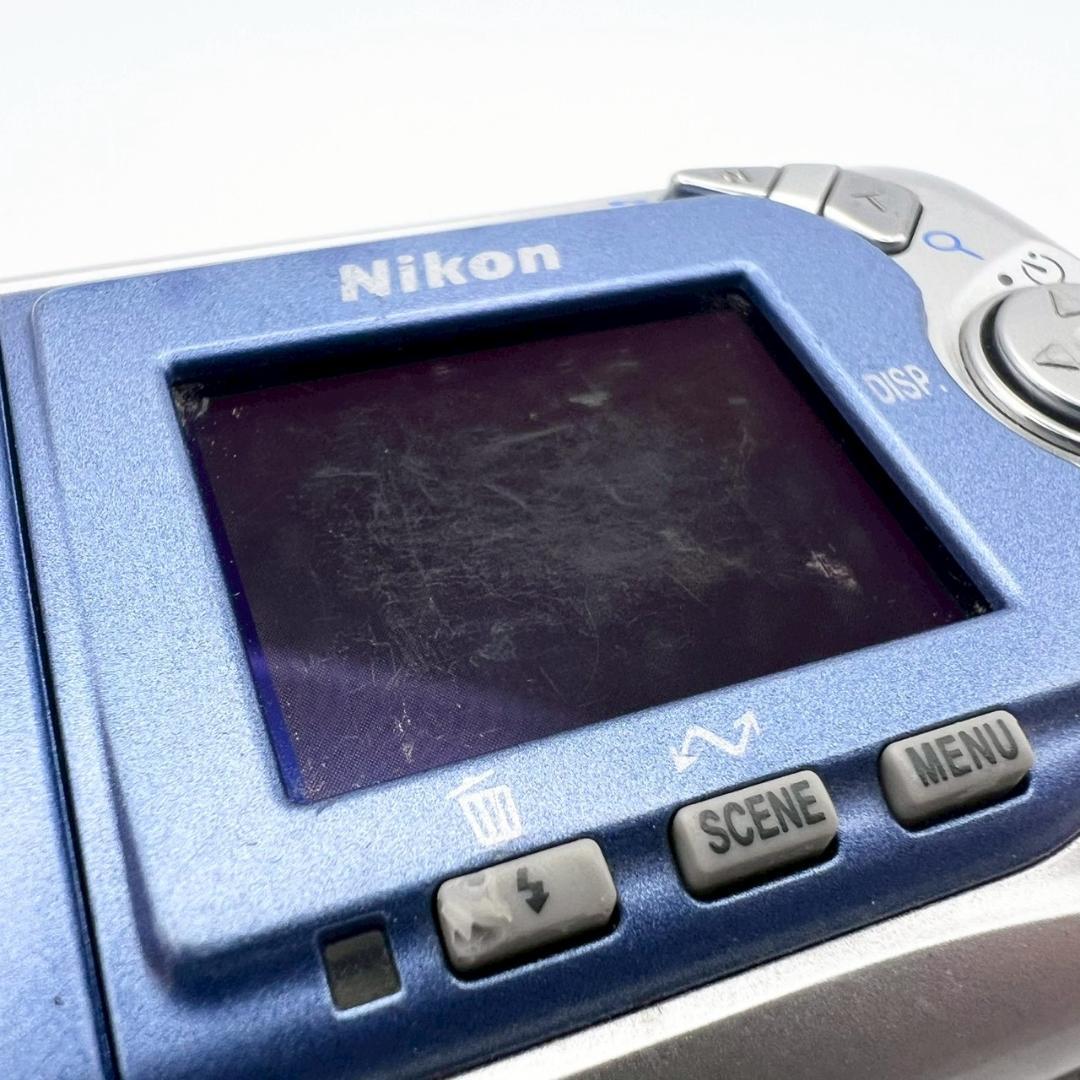 【完動品】Nikon COOLPIX 2500 コンデジ シルバー 動作確認済